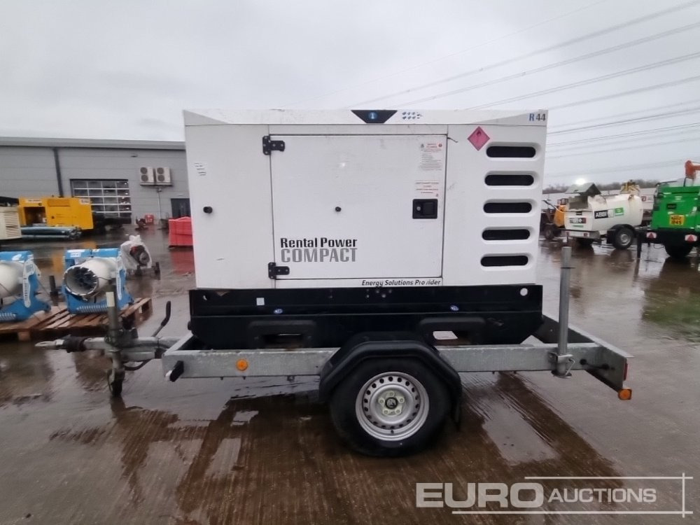 2015 SDMO R44 - Genset: gambar 2 2015 SDMO R44 - Genset: gambar 2