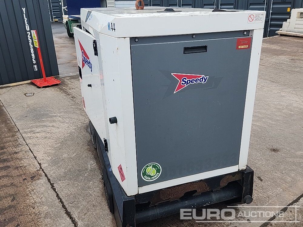 2015 SDMO R44C3 - Genset: gambar 3 2015 SDMO R44C3 - Genset: gambar 3
