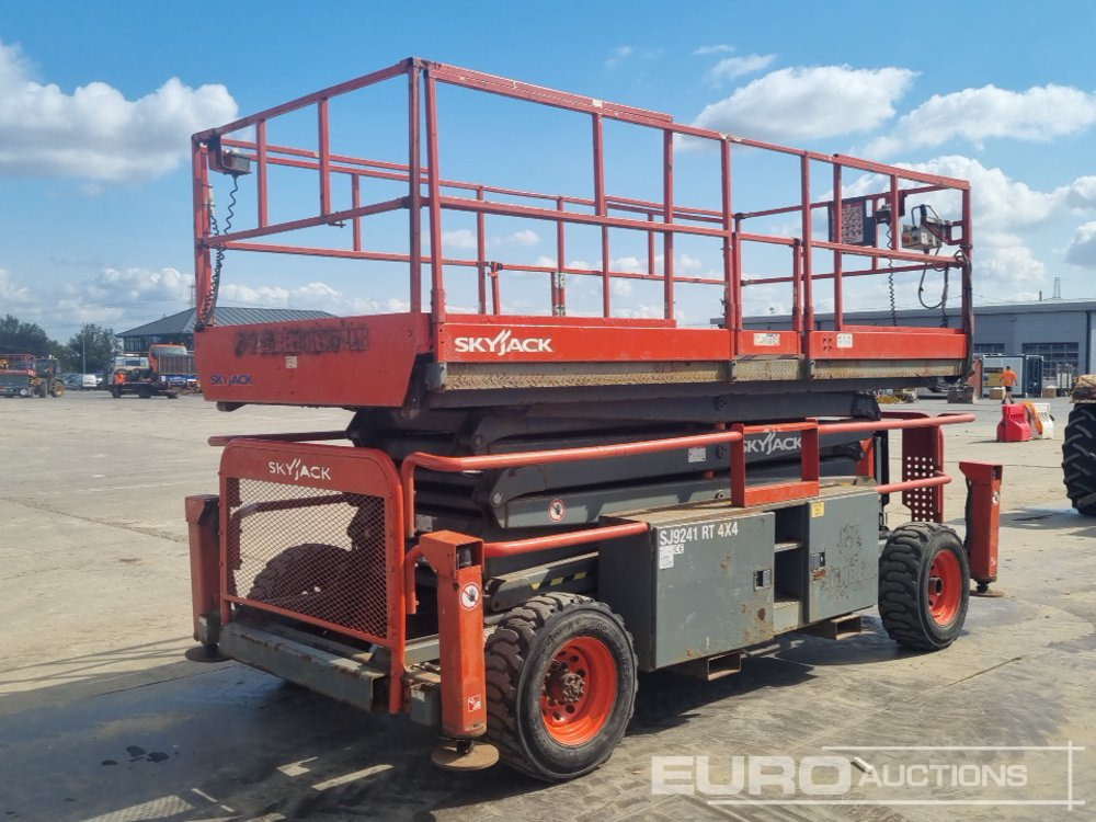 2015 SkyJack SJ9241 - Platform pengangkat: gambar 5 2015 SkyJack SJ9241 - Platform pengangkat: gambar 5