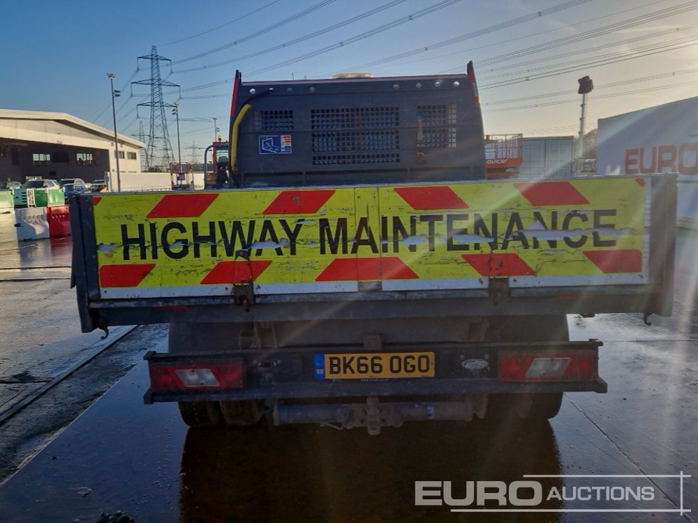 2016 Ford Transit 350 - Van jungkit: gambar 4 2016 Ford Transit 350 - Van jungkit: gambar 4