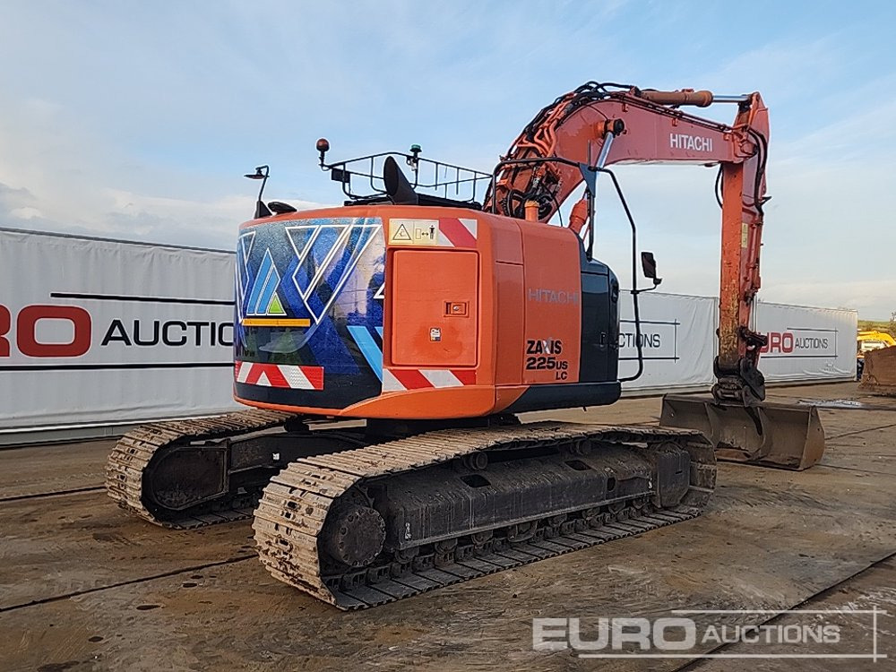 2016 Hitachi ZX225USLC-5B - Ekskavator perayap: gambar 5 2016 Hitachi ZX225USLC-5B - Ekskavator perayap: gambar 5