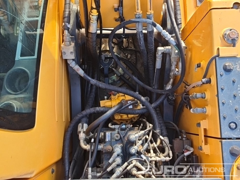 Ekskavator perayap 2016 Hyundai R140LC-9A: gambar 38