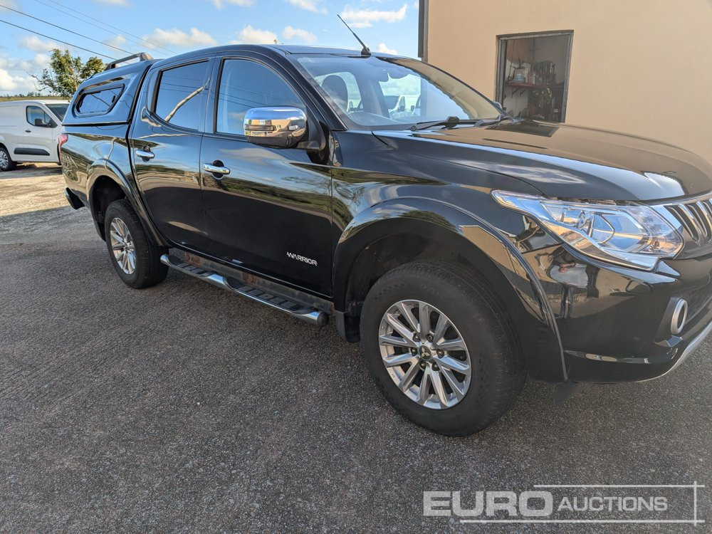 2016 Mitsubishi L200 Warrior - Truk pikap: gambar 4 2016 Mitsubishi L200 Warrior - Truk pikap: gambar 4