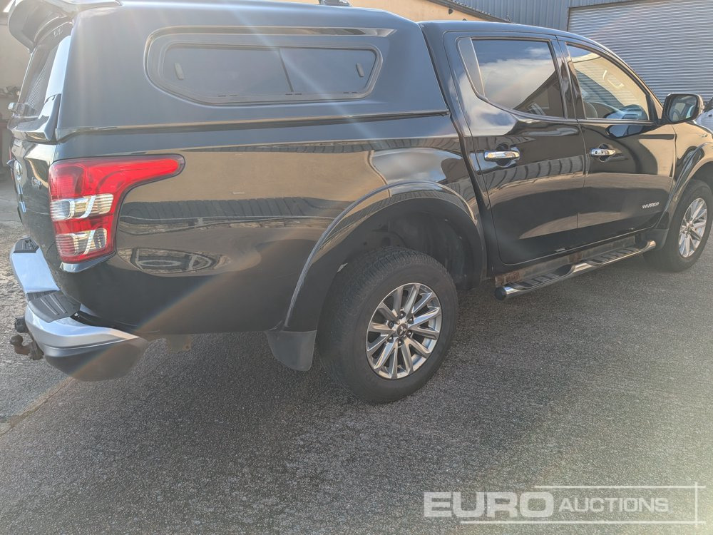 2016 Mitsubishi L200 Warrior - Truk pikap: gambar 3 2016 Mitsubishi L200 Warrior - Truk pikap: gambar 3