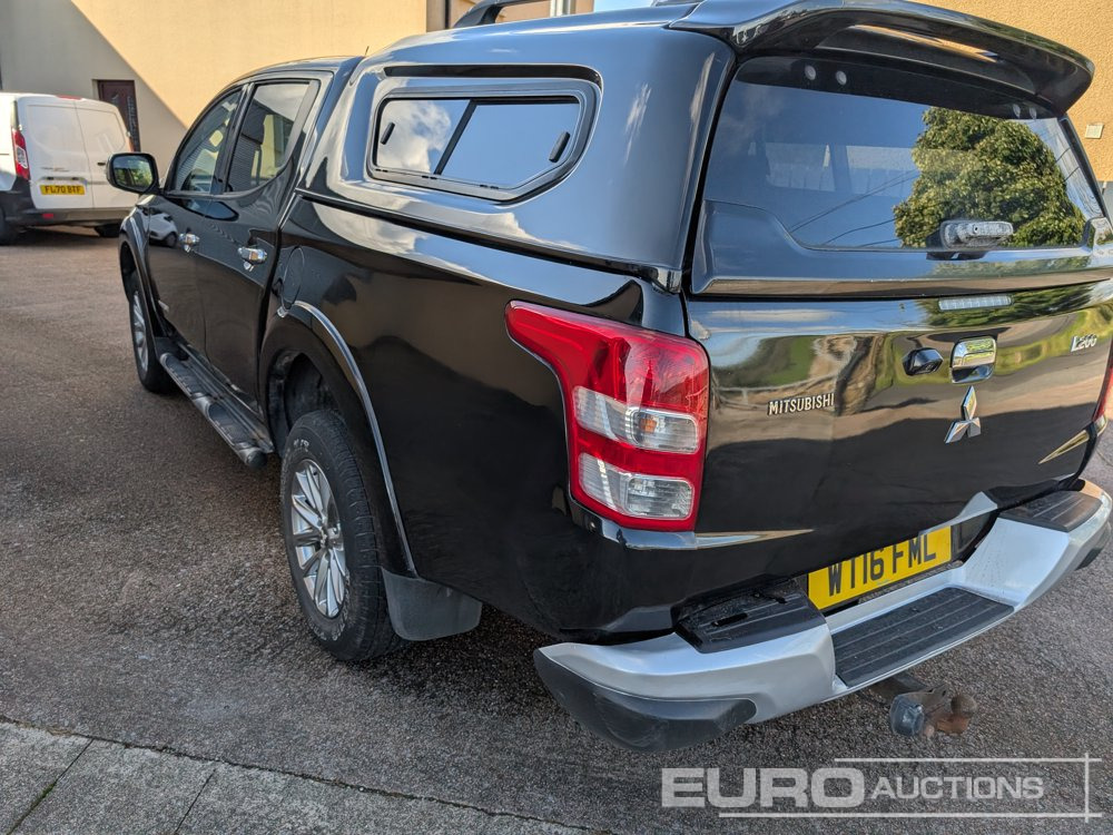 2016 Mitsubishi L200 Warrior - Truk pikap: gambar 2 2016 Mitsubishi L200 Warrior - Truk pikap: gambar 2