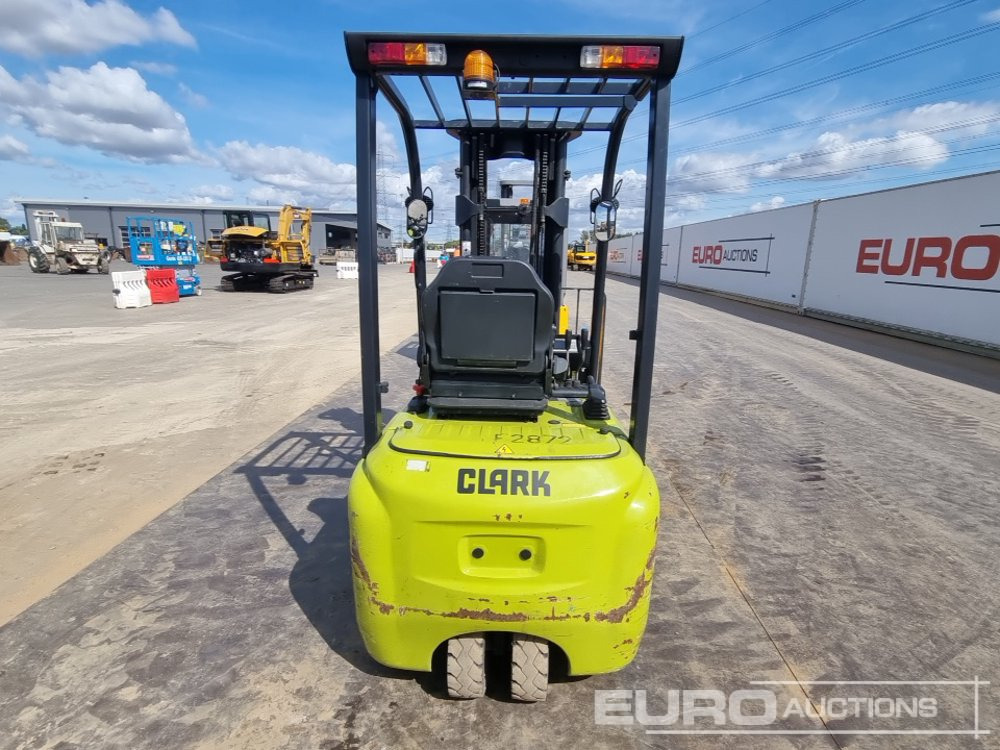 2017 Clark GTX 16 - Forklift: gambar 4 2017 Clark GTX 16 - Forklift: gambar 4