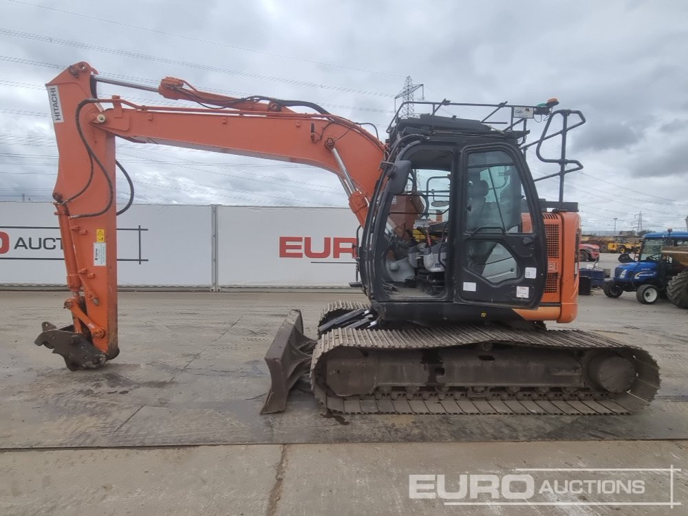 2017 Hitachi ZX135US-6 - Ekskavator perayap: gambar 2 2017 Hitachi ZX135US-6 - Ekskavator perayap: gambar 2