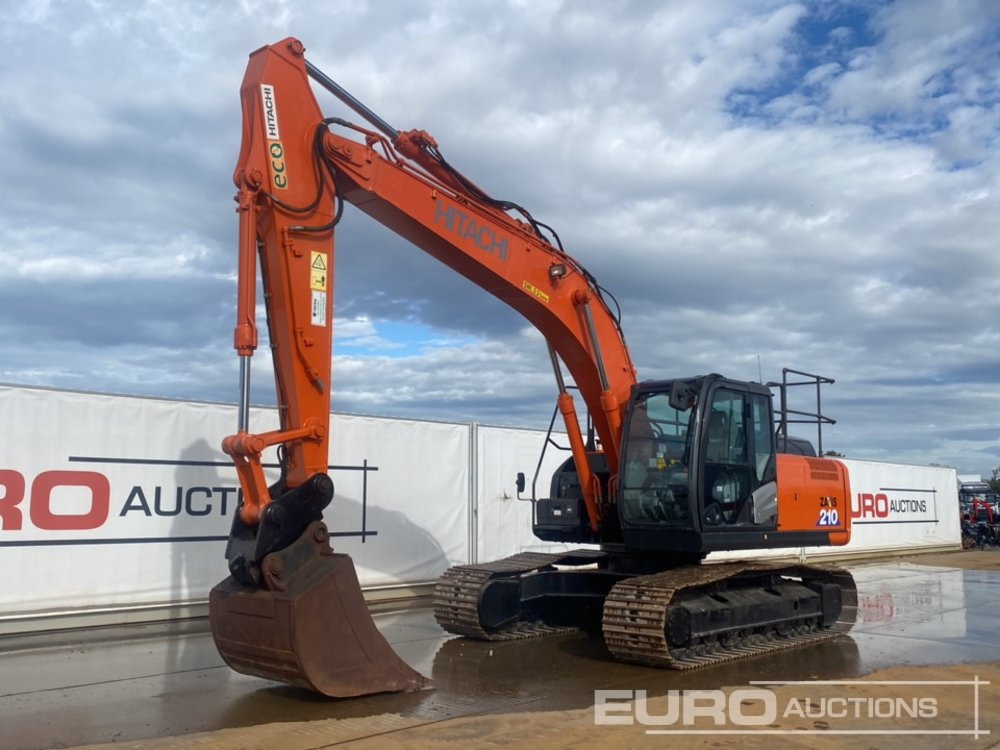 2017 Hitachi ZX210LC-6 - Ekskavator perayap: gambar 1 2017 Hitachi ZX210LC-6 - Ekskavator perayap: gambar 1