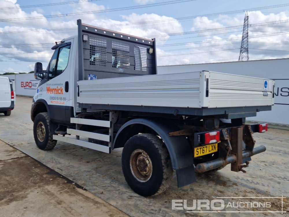 2017 Iveco DAILY 55S17 - Van flatbed: gambar 3 2017 Iveco DAILY 55S17 - Van flatbed: gambar 3