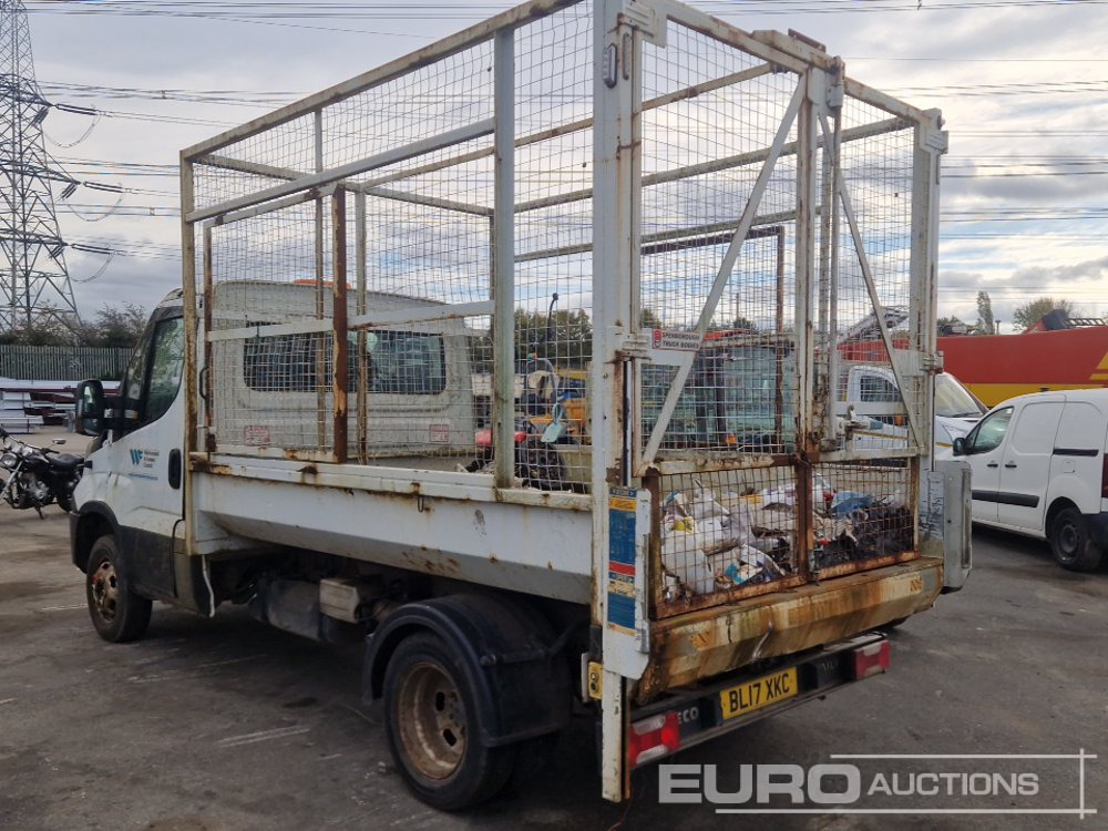 2017 Iveco Daily 35-120 - Van jungkit: gambar 3 2017 Iveco Daily 35-120 - Van jungkit: gambar 3