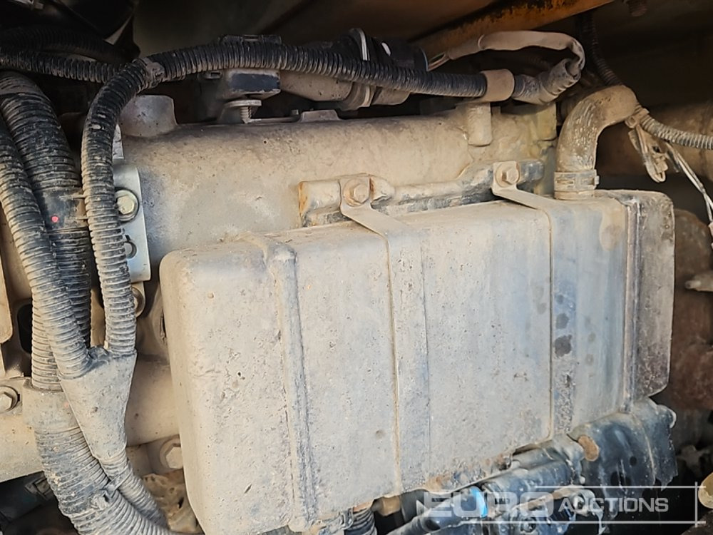 Tempat sampah mini 2017 JCB 6TST: gambar 24 Tempat sampah mini 2017 JCB 6TST: gambar 24