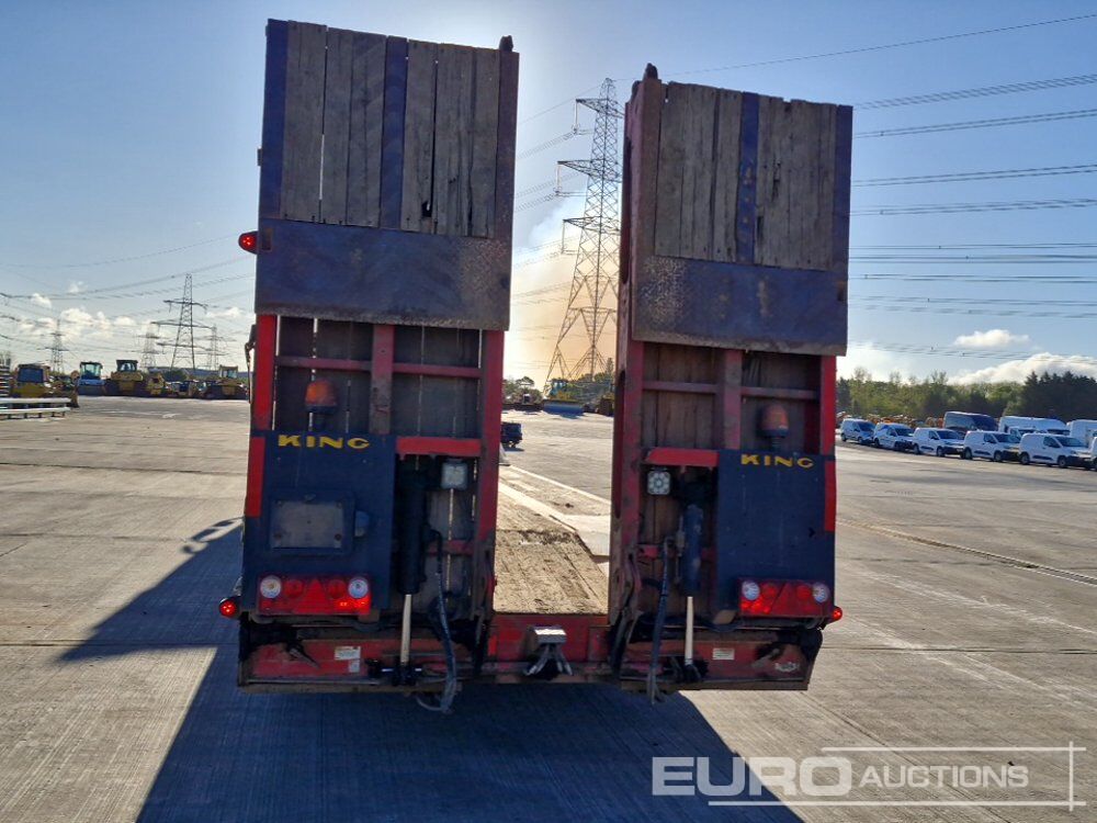 2017 King trailers Tri Axle Step Frame Low Loader Trailer, Hydraulic Flip Toe Ramps, Neck Ramps, Outriggers - Trailer low bed: gambar 4 2017 King trailers Tri Axle Step Frame Low Loader Trailer, Hydraulic Flip Toe Ramps, Neck Ramps, Outriggers - Trailer low bed: gambar 4