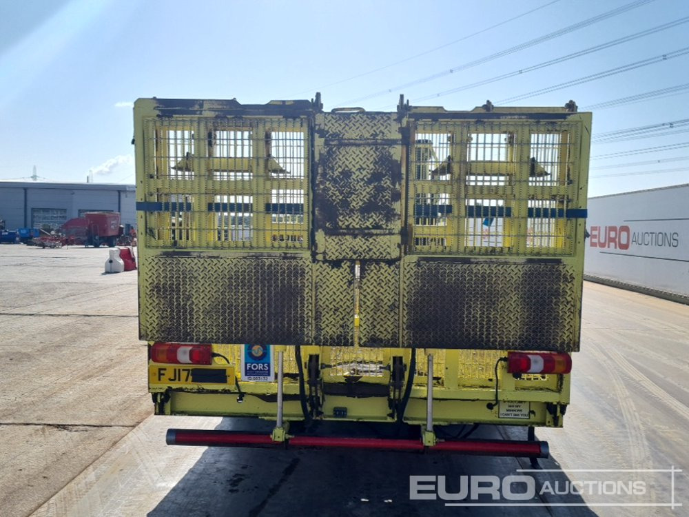 2017 Mercedes Arocs 3240 - Truk flatbed: gambar 4 2017 Mercedes Arocs 3240 - Truk flatbed: gambar 4
