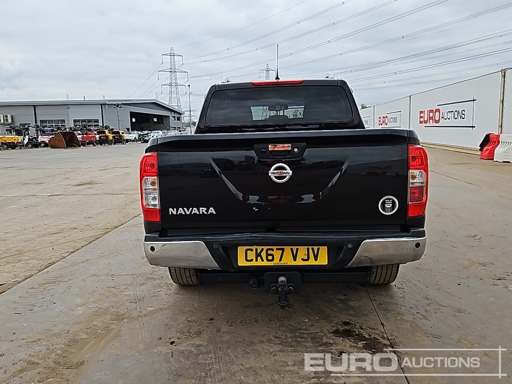 2017 Nissan Navara - Truk pikap: gambar 4 2017 Nissan Navara - Truk pikap: gambar 4