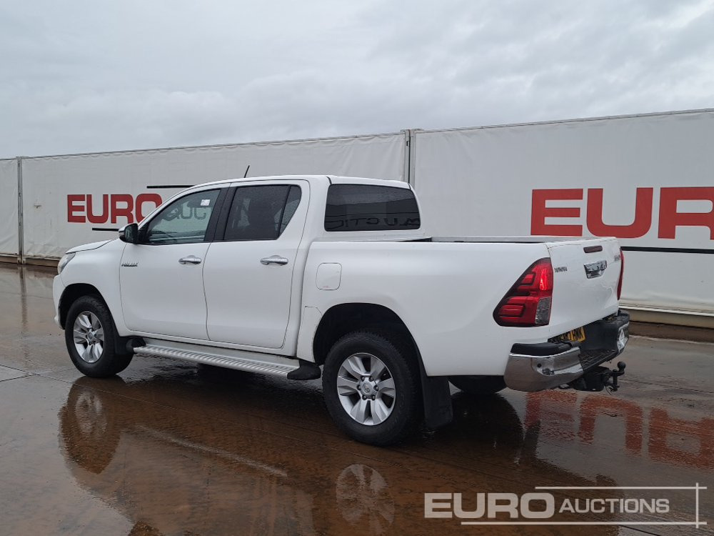 2017 Toyota Hilux - Truk pikap: gambar 3 2017 Toyota Hilux - Truk pikap: gambar 3