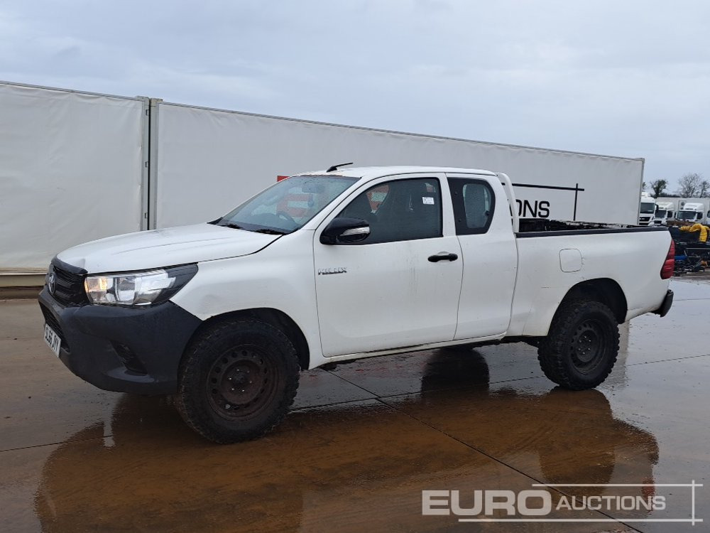 2017 Toyota Hilux - Truk pikap: gambar 1 2017 Toyota Hilux - Truk pikap: gambar 1