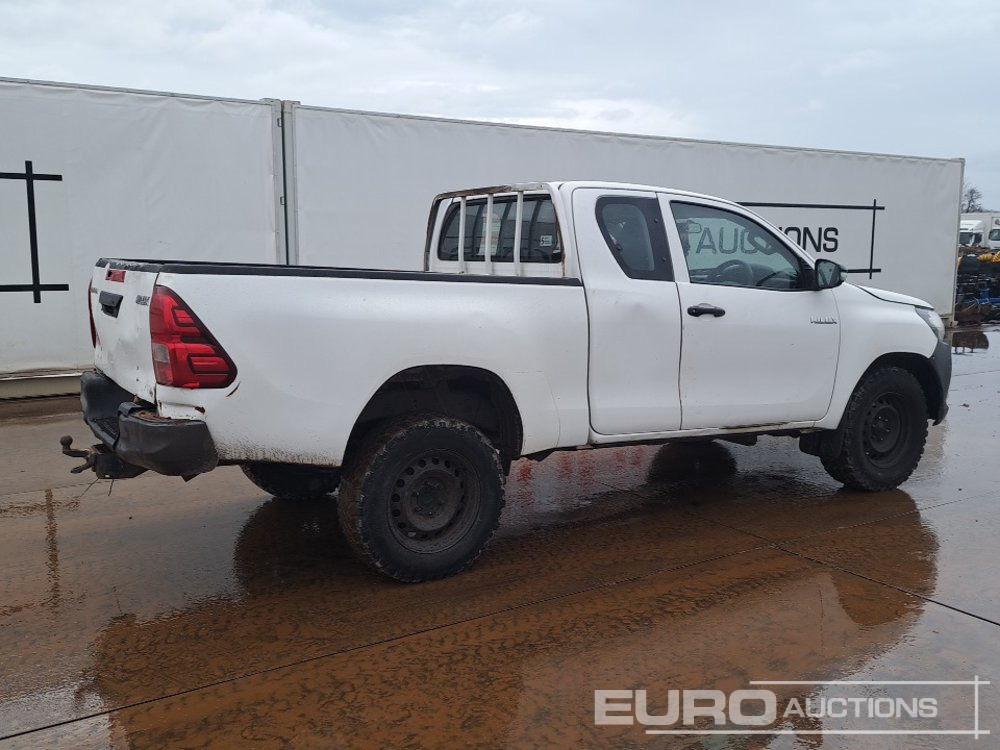 2017 Toyota Hilux - Truk pikap: gambar 5 2017 Toyota Hilux - Truk pikap: gambar 5