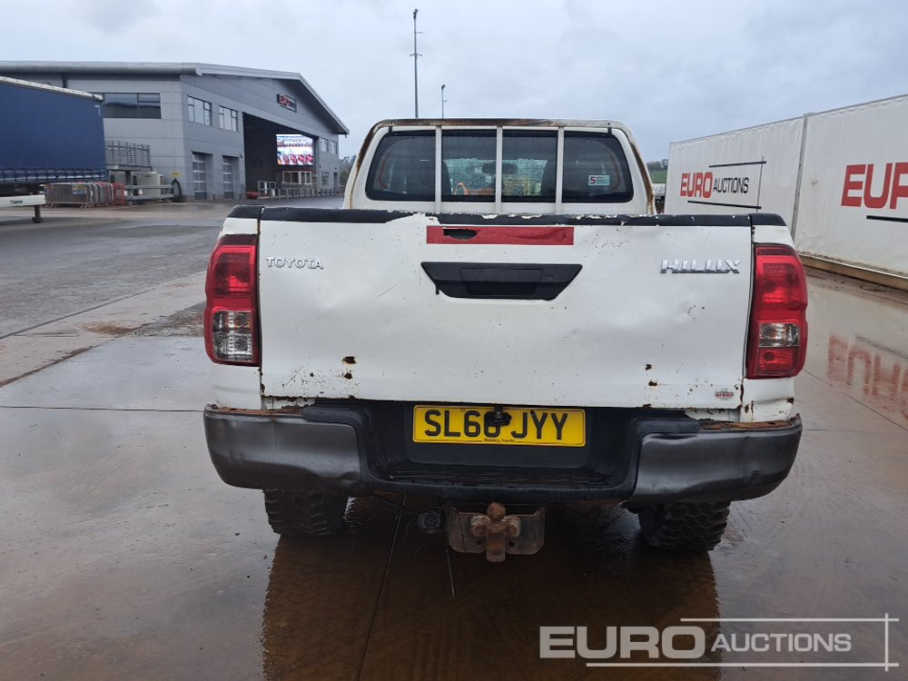 2017 Toyota Hilux - Truk pikap: gambar 4 2017 Toyota Hilux - Truk pikap: gambar 4