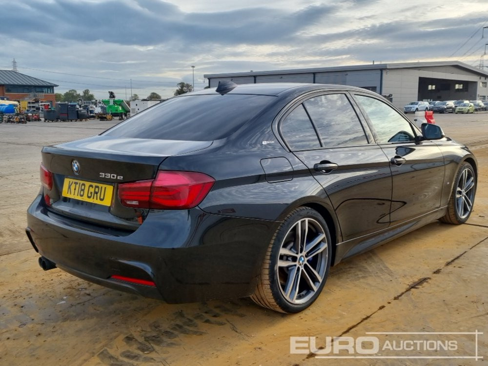 2018 BMW 330E M Sport - Mobil: gambar 5 2018 BMW 330E M Sport - Mobil: gambar 5
