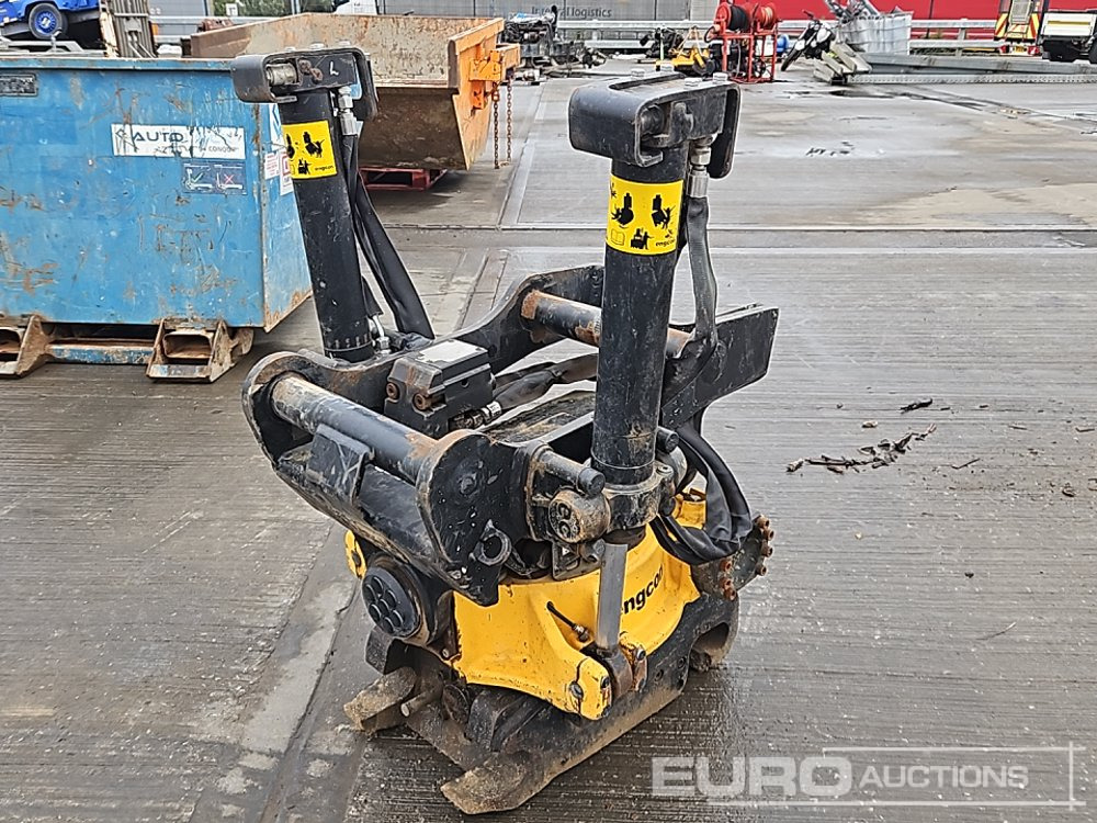 2018 Engcon Hydraulic Tilt Rotator S60 Hitch to suit 12-20 Ton Excavator - Skrup cepat: gambar 2 2018 Engcon Hydraulic Tilt Rotator S60 Hitch to suit 12-20 Ton Excavator - Skrup cepat: gambar 2