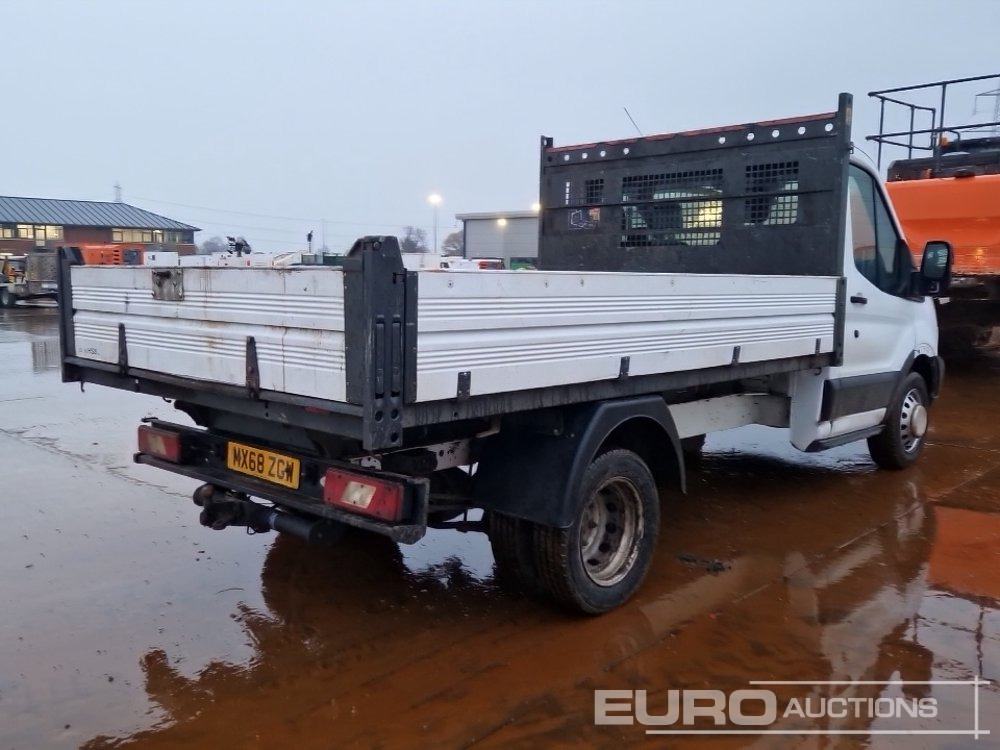 2018 Ford Transit 350 - Van jungkit: gambar 5 2018 Ford Transit 350 - Van jungkit: gambar 5