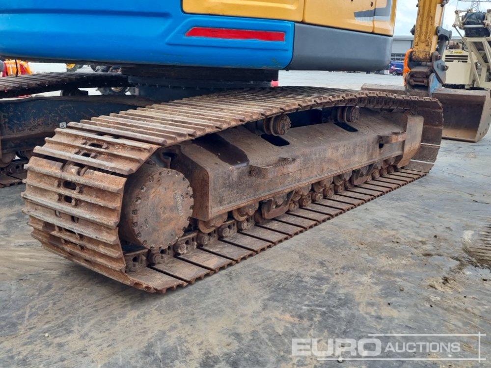 Ekskavator perayap 2018 Hyundai HX235LCR: gambar 13
