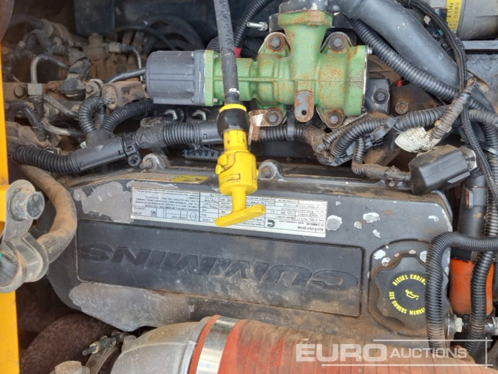 Ekskavator perayap 2018 Hyundai HX235LCR: gambar 20