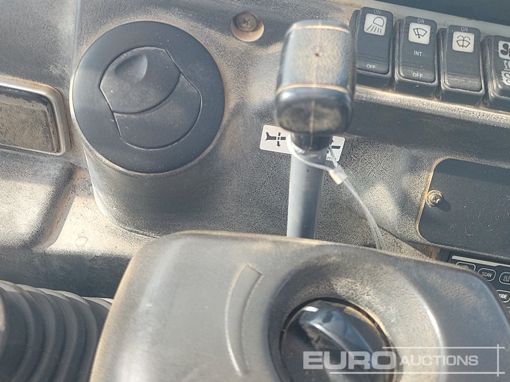 Ekskavator mini 2018 Takeuchi TB230: gambar 44
