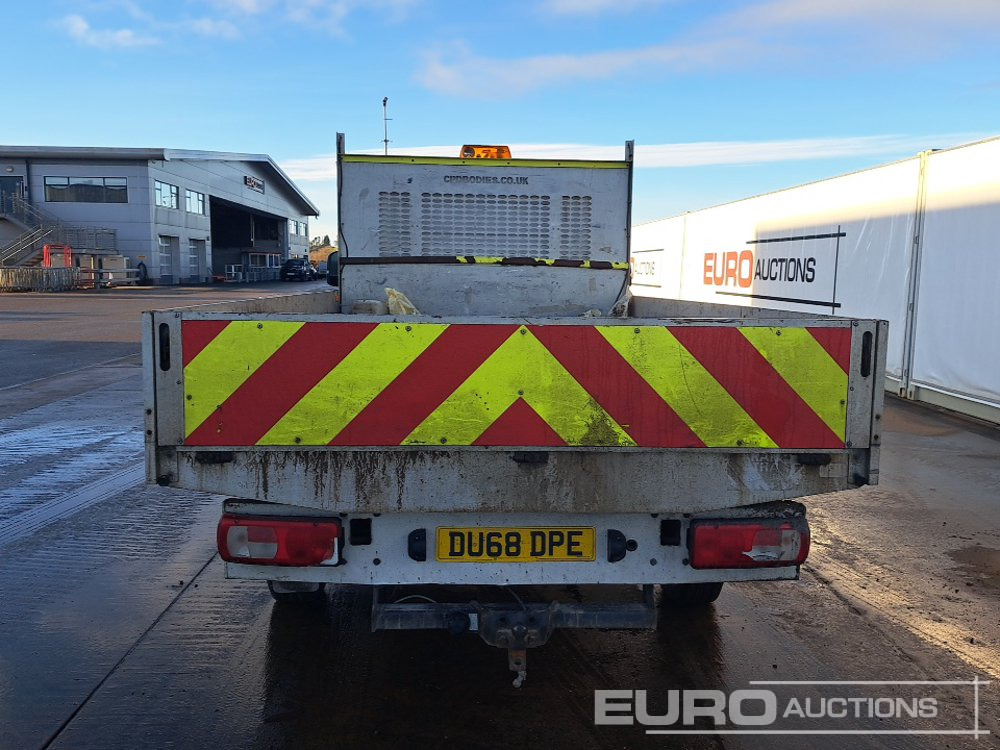 2018 Volkswagen Crafter - Van flatbed: gambar 4 2018 Volkswagen Crafter - Van flatbed: gambar 4