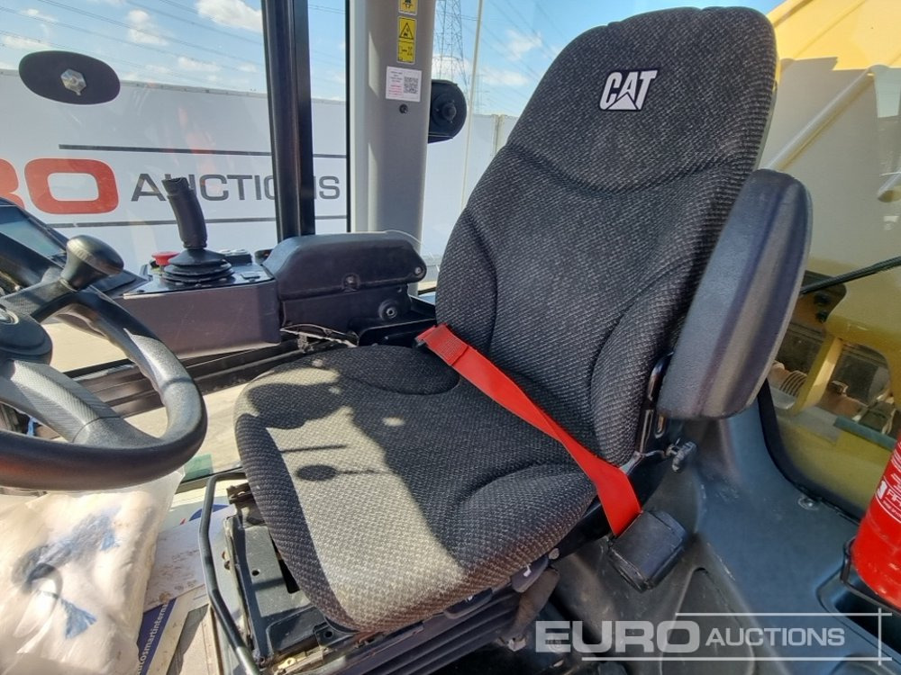 Roller 2019 CAT CS66B: gambar 23