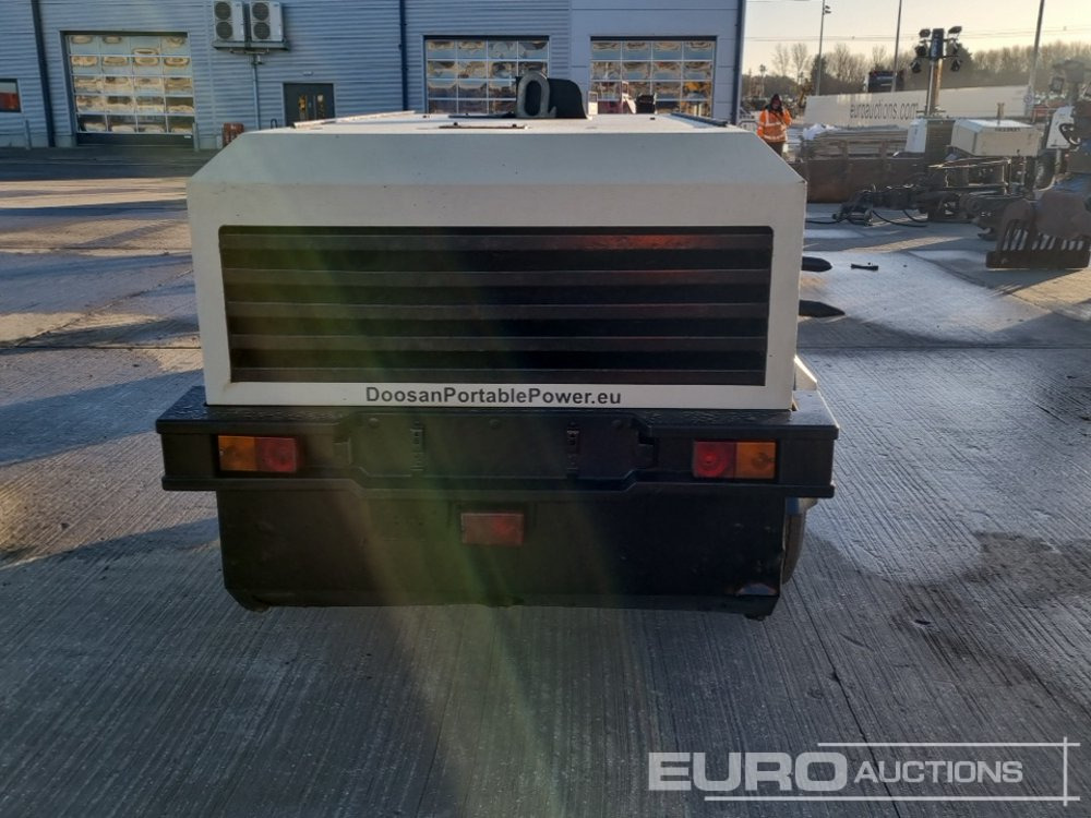 2019 Doosan 773 - Kompresor udara: gambar 4 2019 Doosan 773 - Kompresor udara: gambar 4