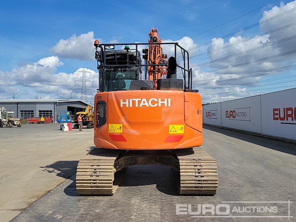 2019 Hitachi ZX135US-6 - Ekskavator perayap: gambar 4 2019 Hitachi ZX135US-6 - Ekskavator perayap: gambar 4