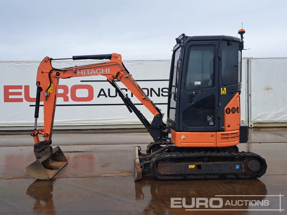 2019 Hitachi ZX26U-5A CR - Ekskavator mini: gambar 2 2019 Hitachi ZX26U-5A CR - Ekskavator mini: gambar 2