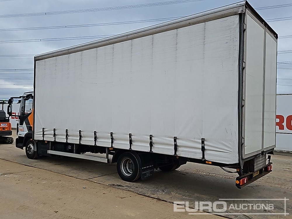 2019 Iveco Euro Cargo 75-160 - Truk dengan terpal samping: gambar 3 2019 Iveco Euro Cargo 75-160 - Truk dengan terpal samping: gambar 3