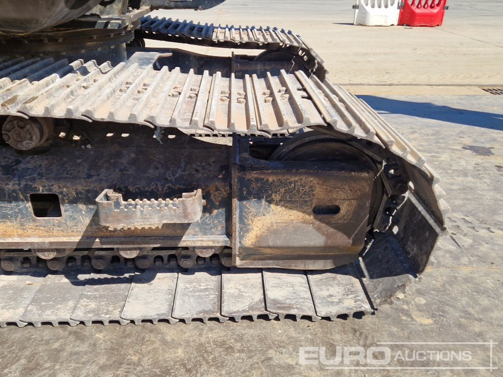 Ekskavator perayap 2019 JCB JS131LC: gambar 14