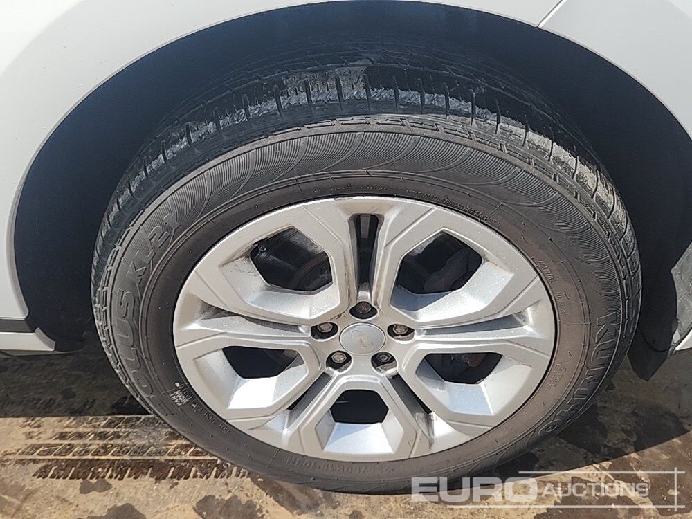 Mobil SUV 2019 Range Rover Evoque: gambar 12