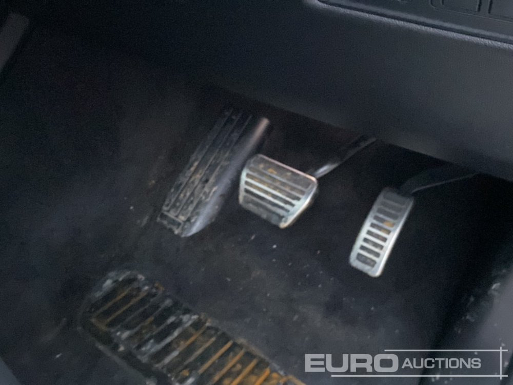 Mobil SUV 2019 Range Rover Sport: gambar 29 Mobil SUV 2019 Range Rover Sport: gambar 29