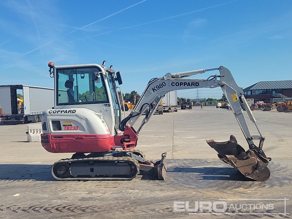 Ekskavator mini 2019 Takeuchi TB230: gambar 6