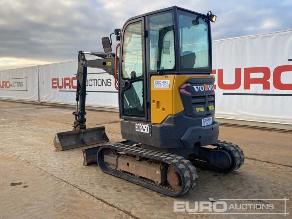 2019 Volvo ECR25D - Ekskavator mini: gambar 3 2019 Volvo ECR25D - Ekskavator mini: gambar 3