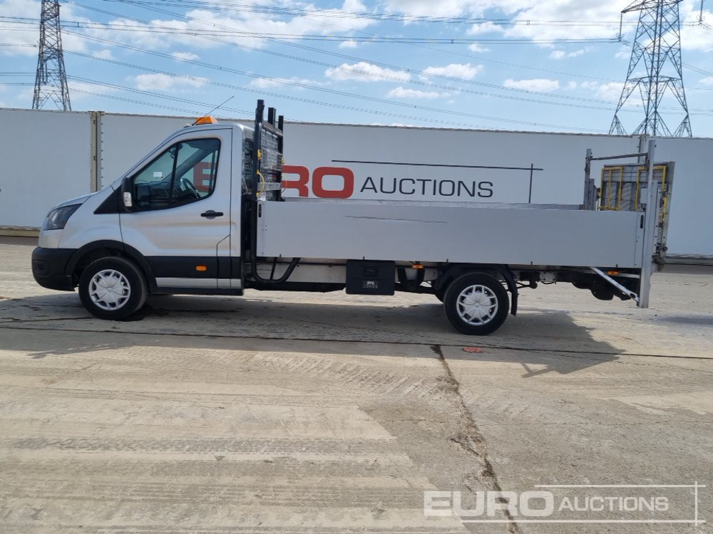 2020 Ford Transit - Van flatbed: gambar 2 2020 Ford Transit - Van flatbed: gambar 2
