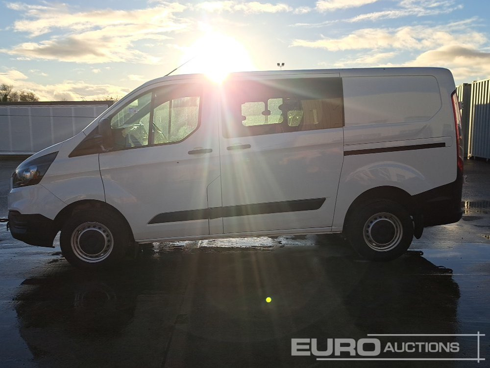 2020 Ford Transit Custom 300 - Van kombi: gambar 2 2020 Ford Transit Custom 300 - Van kombi: gambar 2