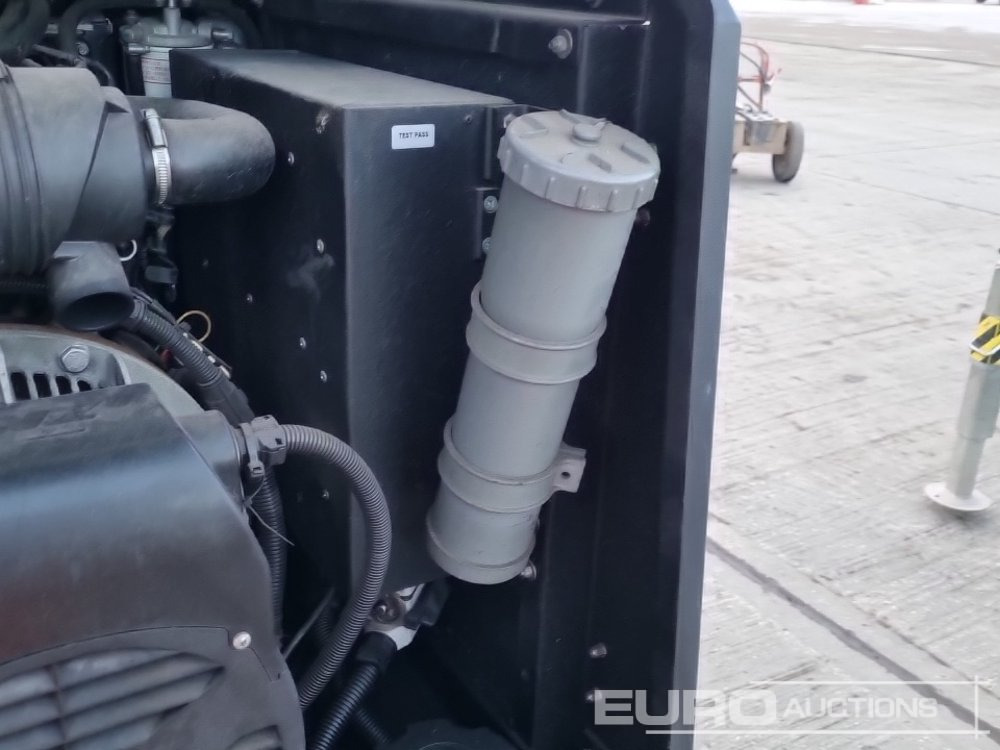 Menara penerangan 2020 Generac V20: gambar 26 Menara penerangan 2020 Generac V20: gambar 26