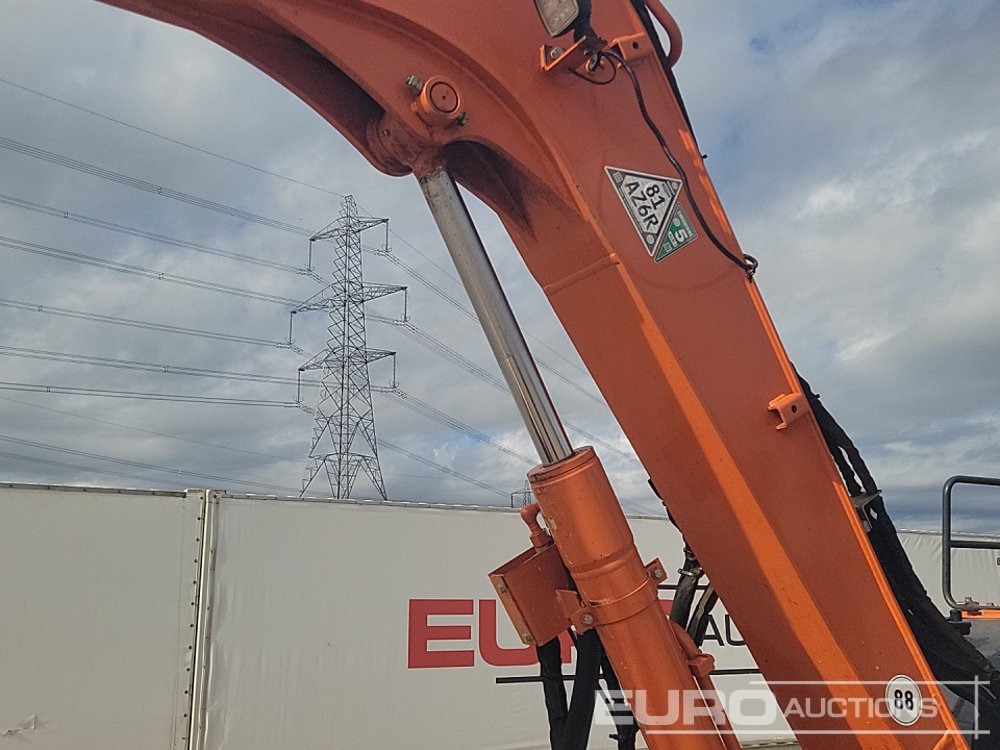 Ekskavator mini 2020 Hitachi ZX85USB-6: gambar 25