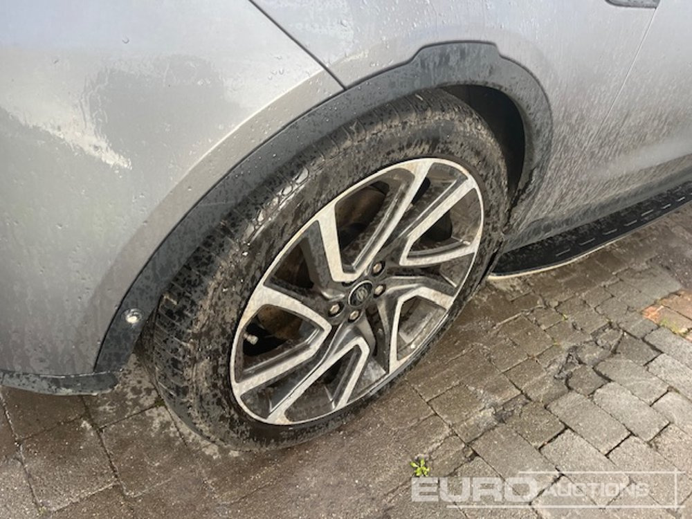 Mobil SUV 2020 Land Rover Discovery HSE SD6: gambar 8 Mobil SUV 2020 Land Rover Discovery HSE SD6: gambar 8