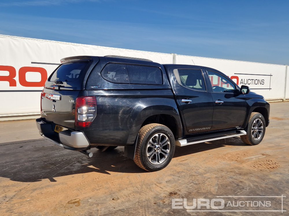 2020 Mitsubishi L200 Barbarian - Truk pikap: gambar 5 2020 Mitsubishi L200 Barbarian - Truk pikap: gambar 5