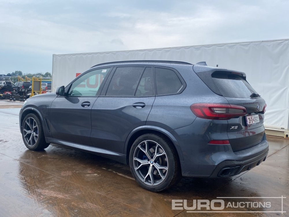2021 BMW X5 45E M SPORT - Mobil SUV: gambar 3 2021 BMW X5 45E M SPORT - Mobil SUV: gambar 3