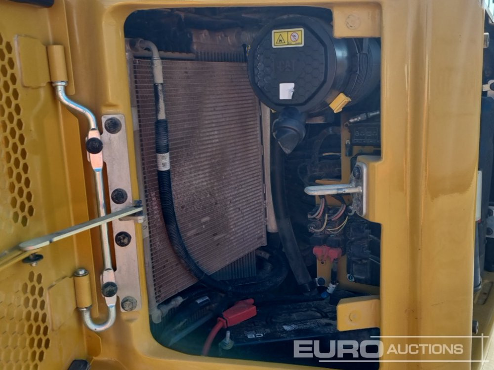 Ekskavator mini 2021 CAT 308CR: gambar 36