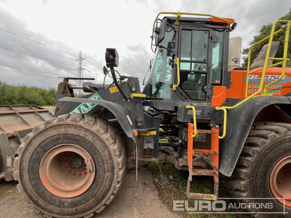 2021 Doosan DL320-7 - Wheel loader: gambar 2 2021 Doosan DL320-7 - Wheel loader: gambar 2