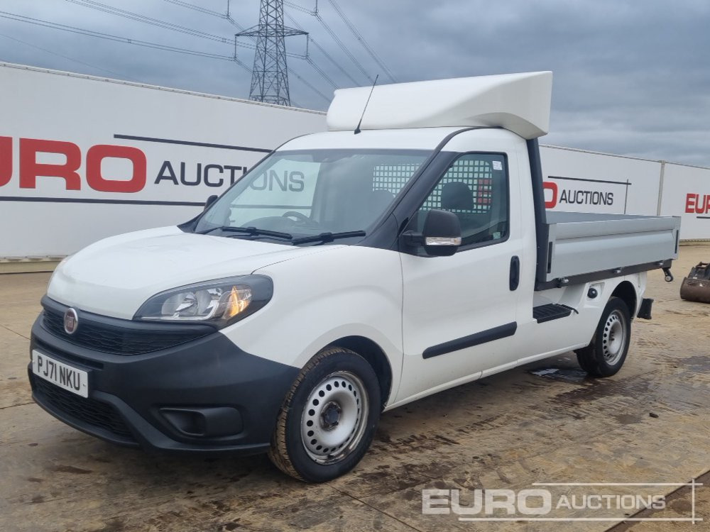 2021 Fiat Doblo Cargo - Van flatbed: gambar 1 2021 Fiat Doblo Cargo - Van flatbed: gambar 1
