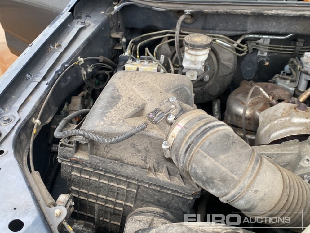 Truk pikap 2021 Isuzu D-Max: gambar 24